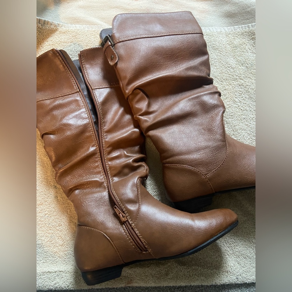 Brown boots